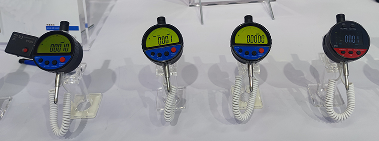 Digital indicator